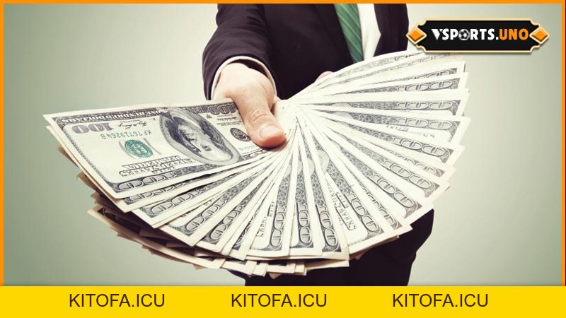 Huấn Hoa Hồng Bây Giờ Ra Sao? Bí Mật Đằng Sau Câu Nói