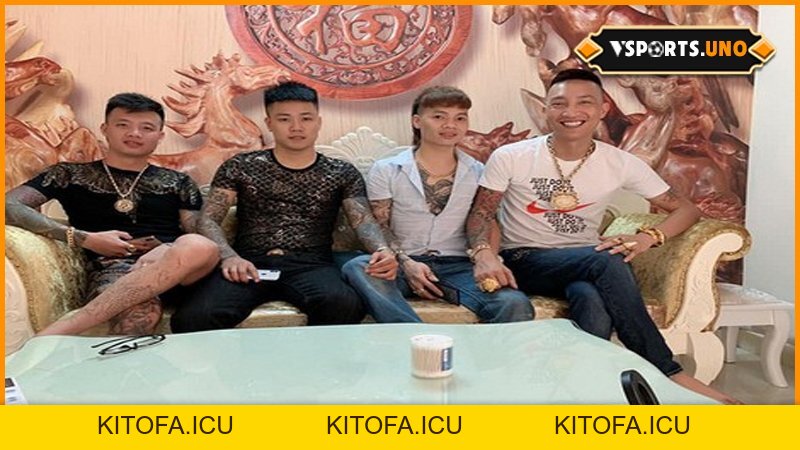 Huấn Hoa Hồng Bây Giờ Ra Sao? Bí Mật Đằng Sau Câu Nói